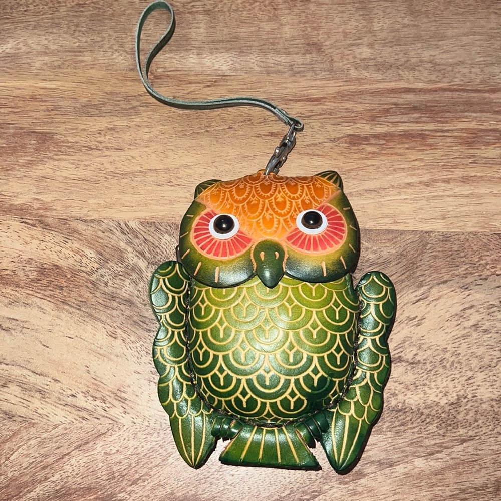 NWOT Handmade Owl Leather Coin Purse